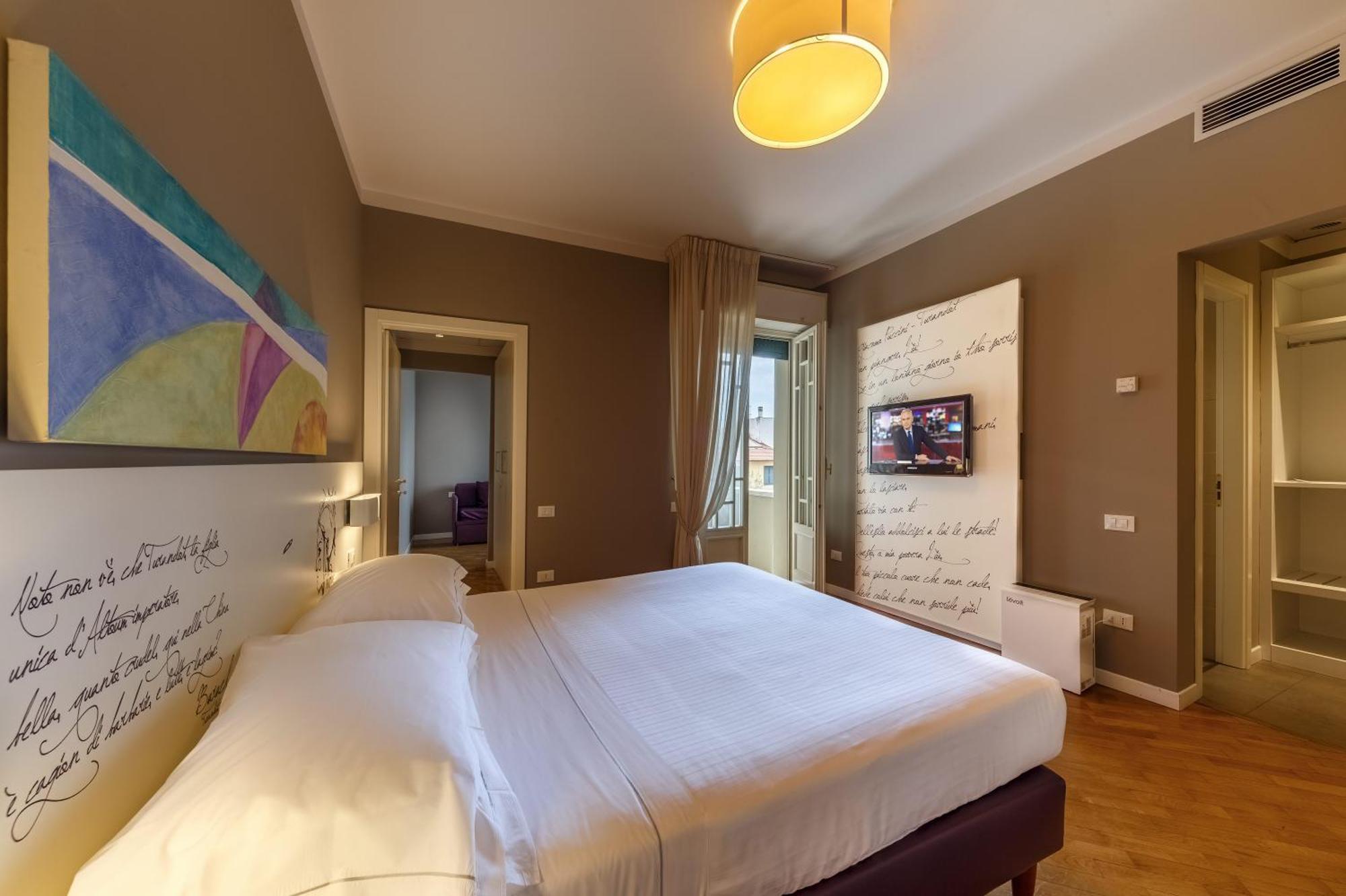 Superior Double Room with Balcony,1433455426:JPEG