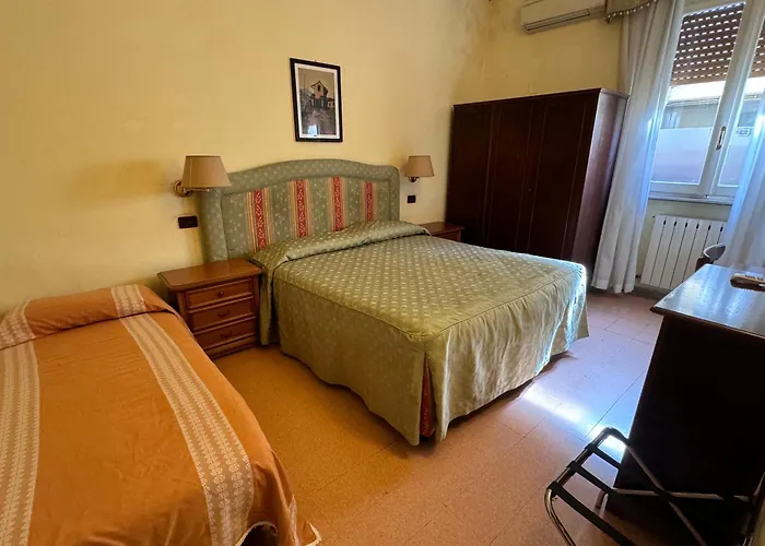 Hotel Ely Viareggio